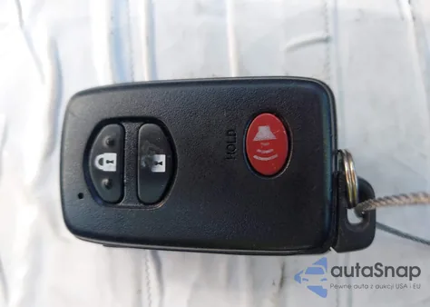 2014 Toyota Prius V Three из США, поврежденный, VIN JTDZN3EU4E3317467